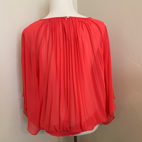Beautiful Sheer Dolman Sleeve Blouse - Picture 6 of 6